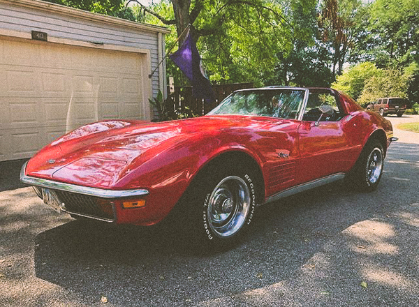 1972 red chevy corvette t top